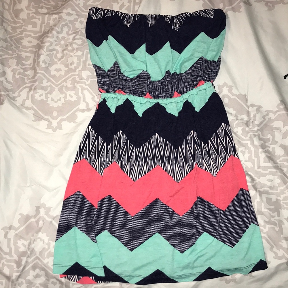 strapless dress